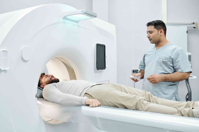 Çfarë është PET-MRI, për cfarë na ndihmone dhe si ndikon në shëndetin tonë? Çfarë është PET-MRI, për cfarë na ndihmone dhe si ndikon në shëndetin tonë?